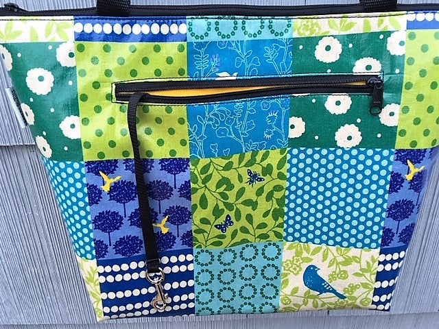 Lydia Tote in Blue Bird Patchwork – Laarni and Tita: Handmade in